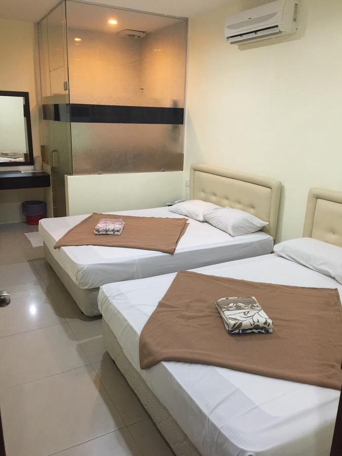 Rafayeh Hotel Серембан  Экстерьер фото